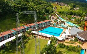 Parque Aquático Cascanéia Blumenau